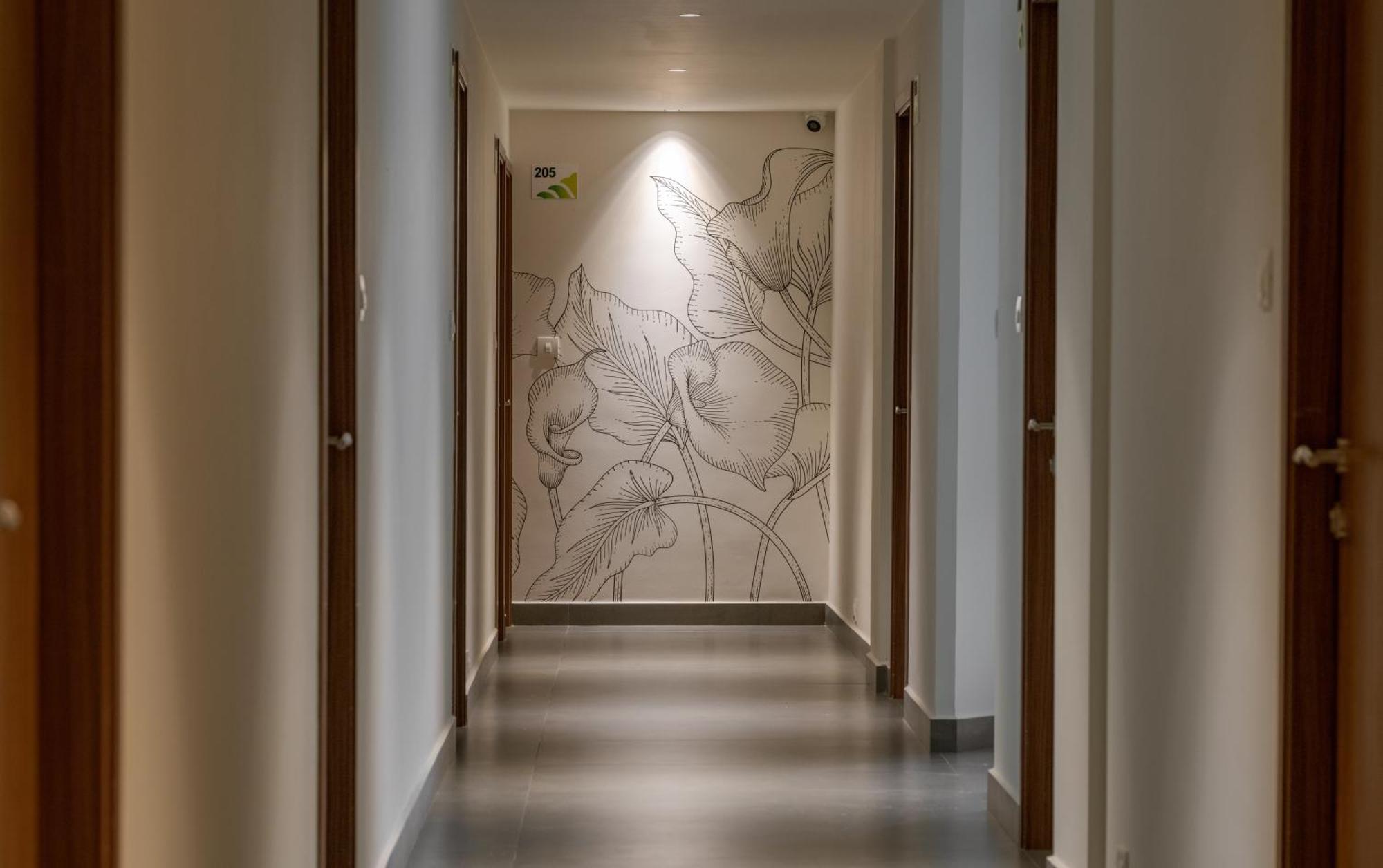 Hotel Aryaas Regent Kochi Zewnętrze zdjęcie