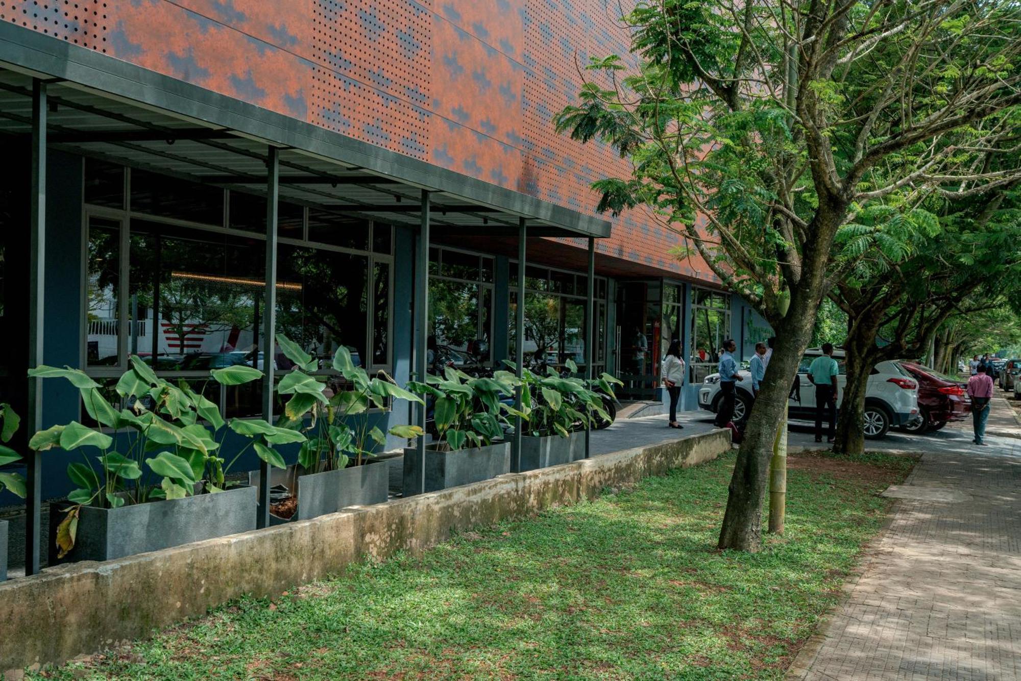 Hotel Aryaas Regent Kochi Zewnętrze zdjęcie